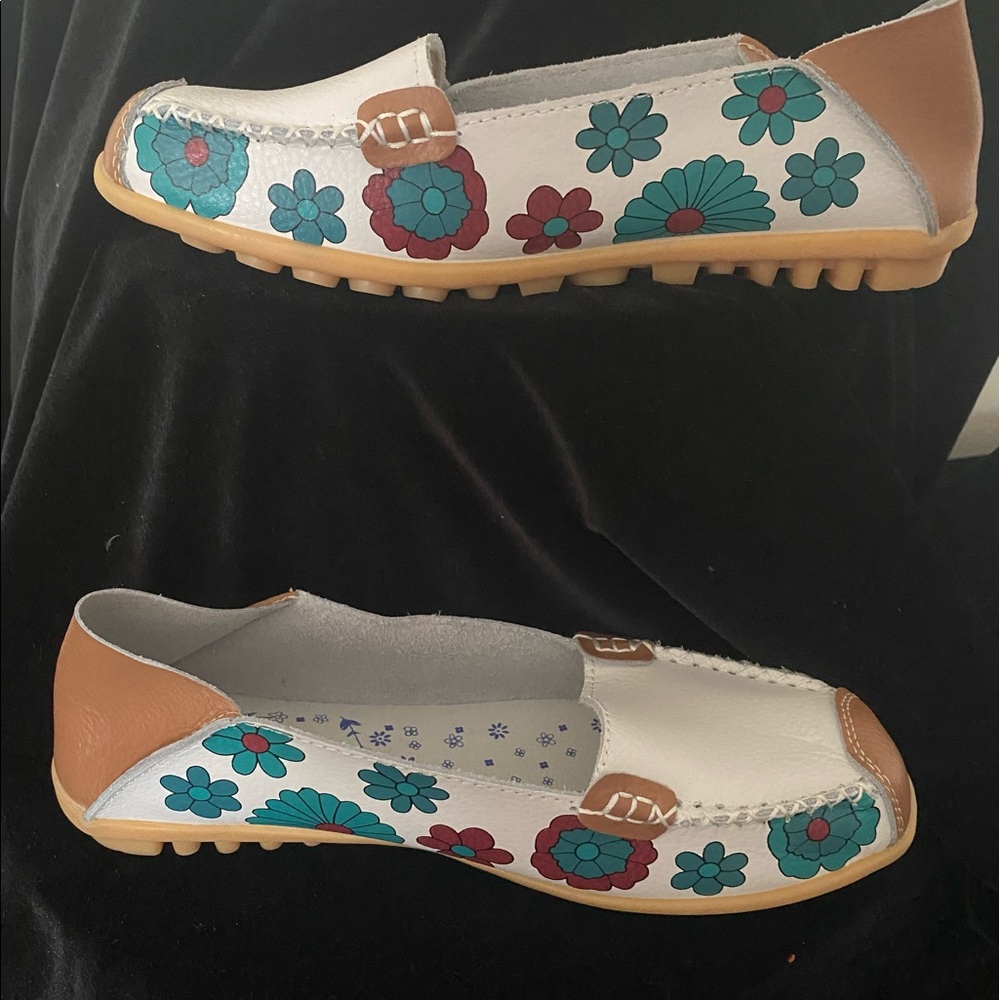 Casual comfortable never worn shoes
